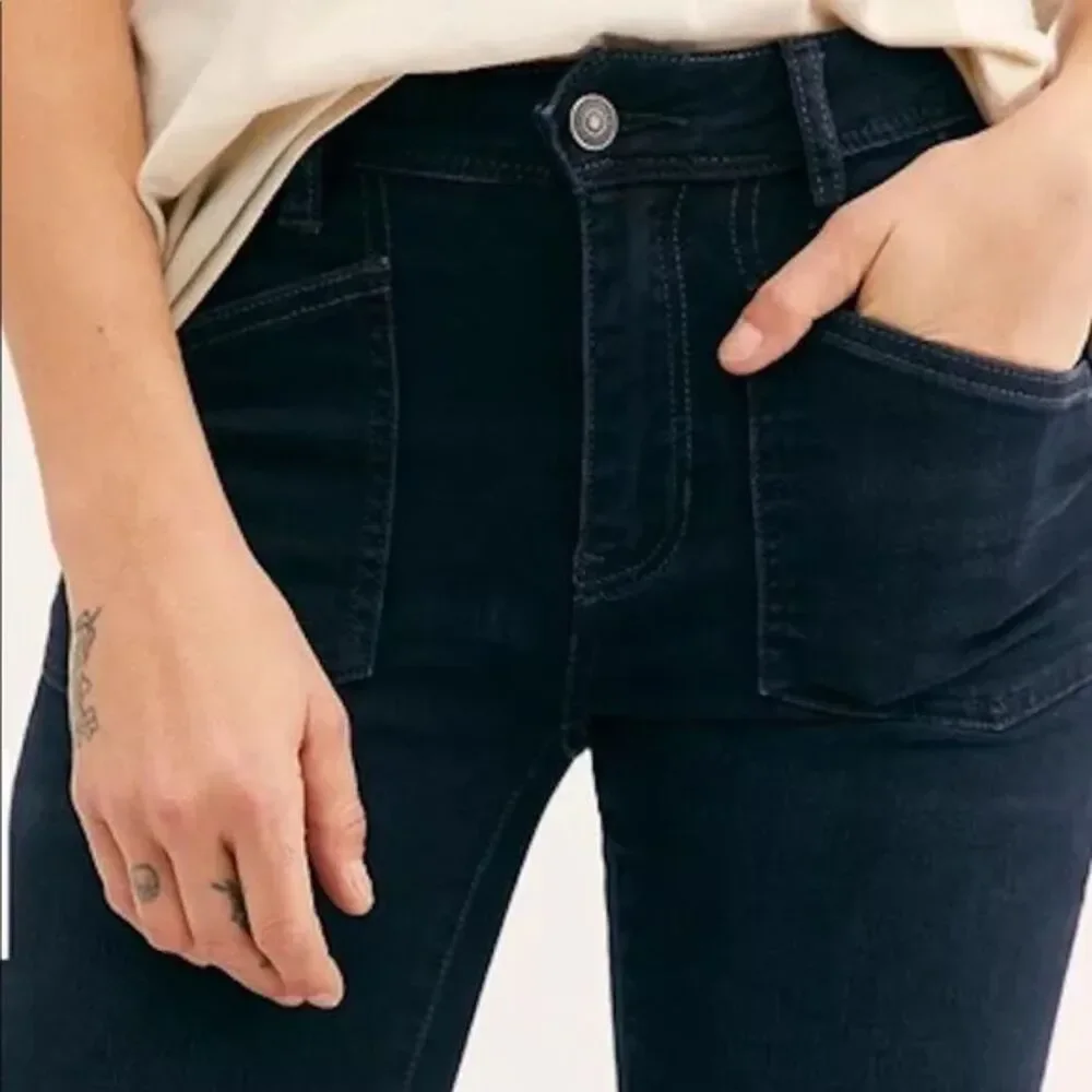 FREE PEOPLE | WE THE FREE Dark Wash Ivy Denim Pull On Raw Hem Skinny Jeans Sz 26